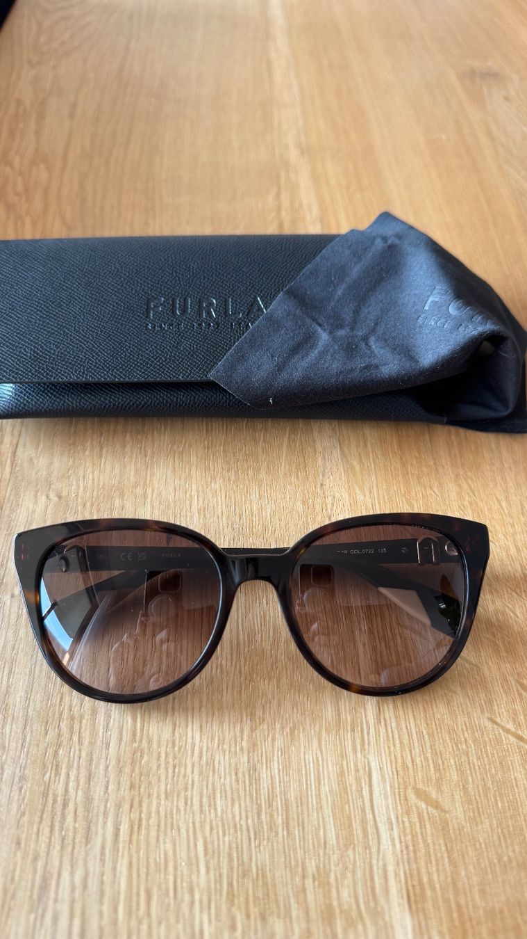 Occhiali & Lenti: Furla Sonnenbrille – Nuovo (secondo la descrizione) da Thalwil venduto da 775vow