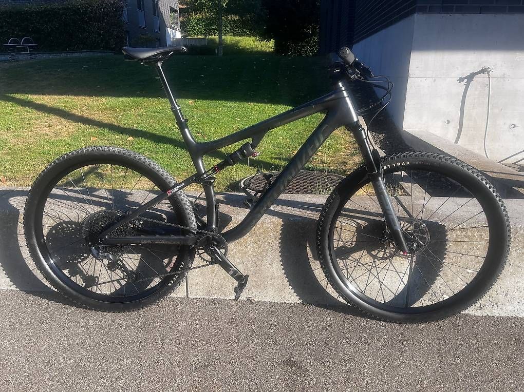 Specialized Biciclette: Specialized Epic EVO Comp Carbon 29" Grösse XL – Usato da Herisau venduto da The-warhol 1