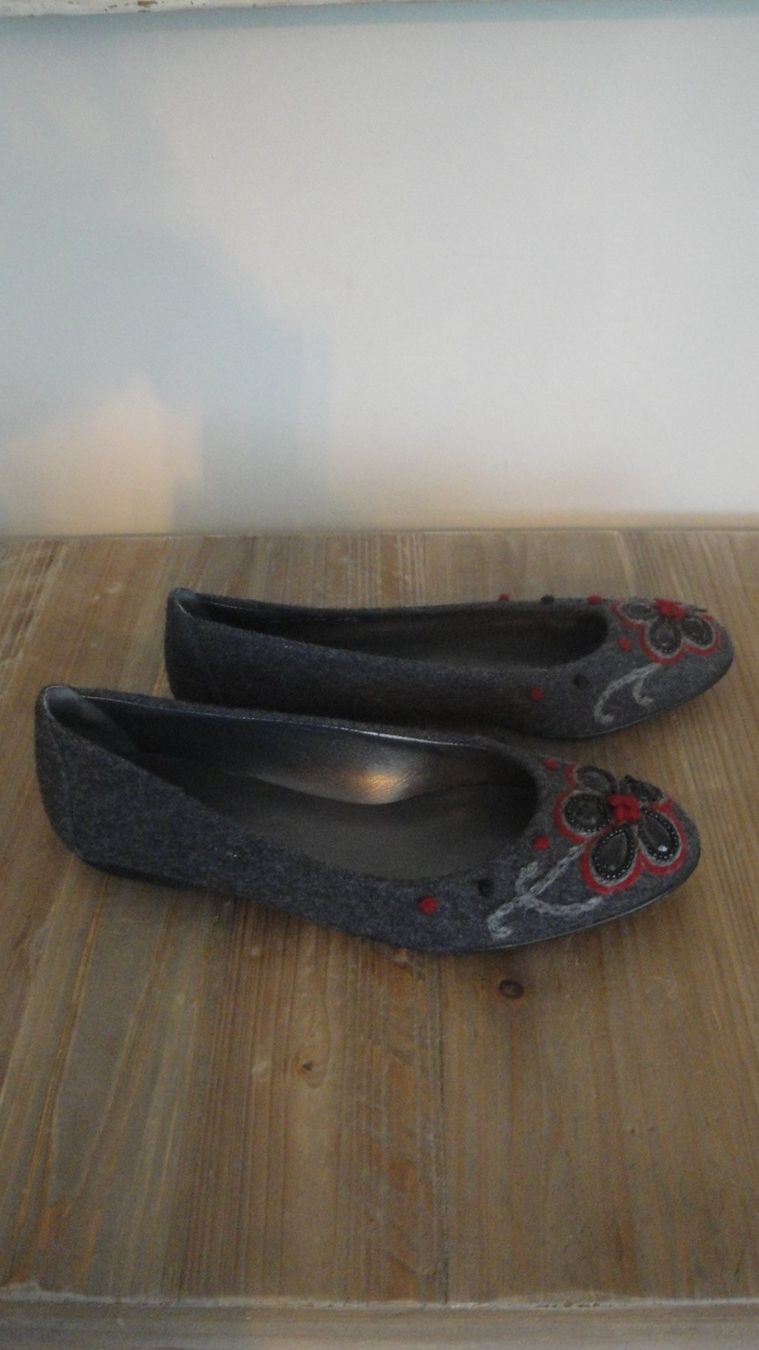 Stuart Weitzman Scarpe da donna: Schuhe von Stuart Weitzman Gr 38,5 – Usato da Erlenbach ZH venduto da Sondeiwendiz 3