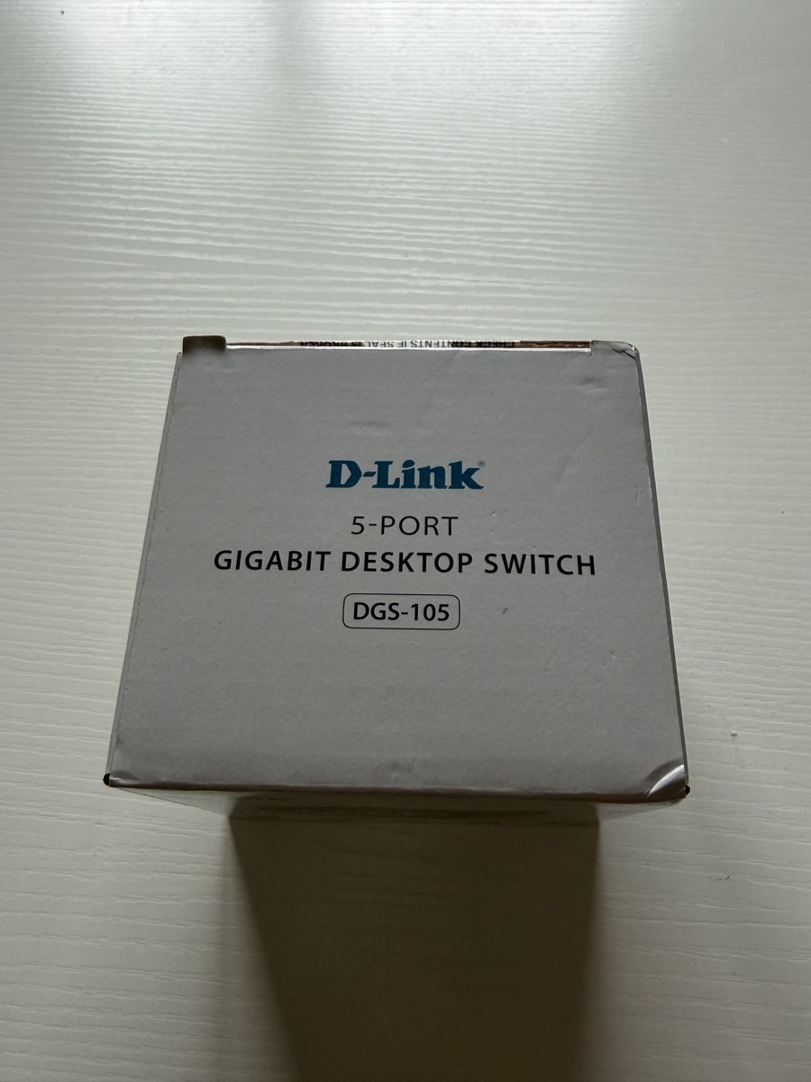 Dlink Hubs & Switches: Switch D-Link – Neuf avec emballage d'origine à Dänikon ZH par pingu9797 1