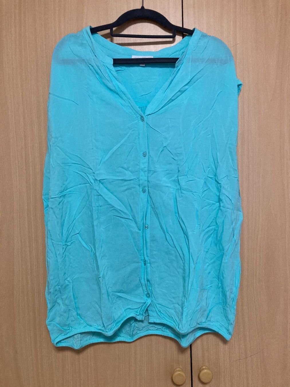 Blusen: 3x hellblaue Bluse Gr. 48 – Gebraucht aus Thun von Vans_98