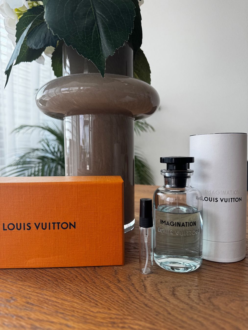 Louis Vuitton Parfums & Eau de Toilette: 2ml Louis Vuitton Imagination Zerstäuber Parfum – D'occasion à Brüttisellen par chr_9y6g