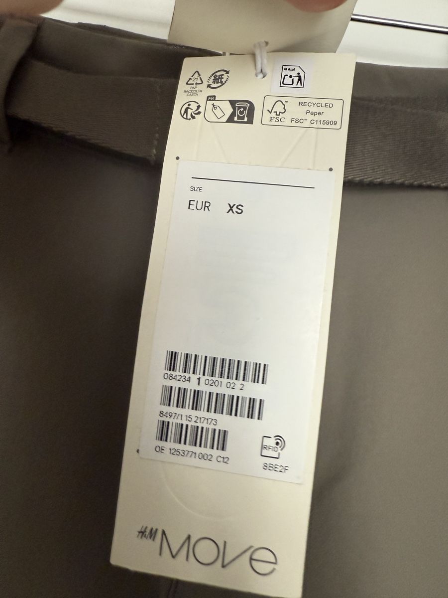 H&M Pantaloni: H&M MOVE  pants size XS green new – Nuovo e nell'imballaggio originale da Weiach venduto da Wlodarek 3
