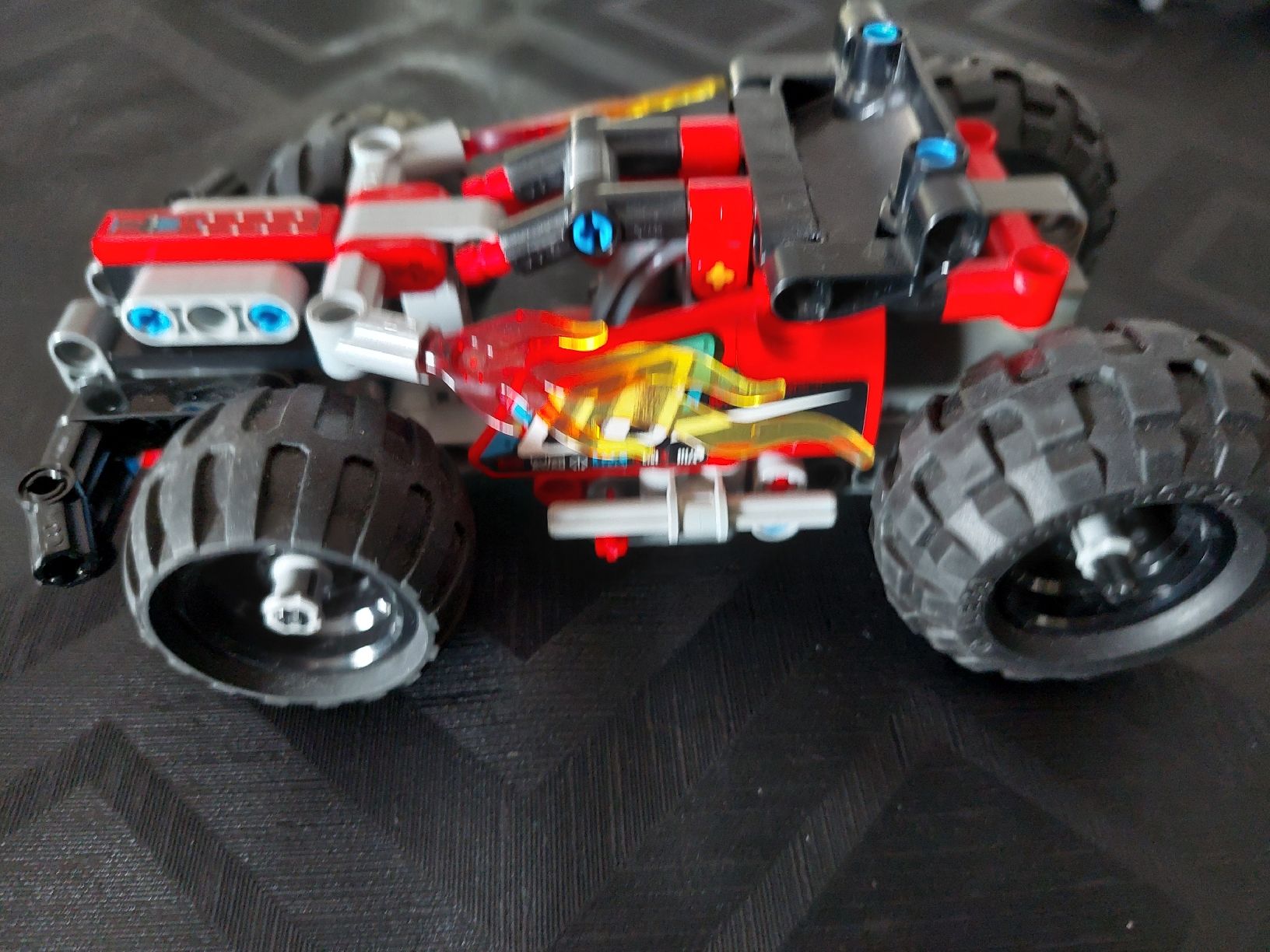 Lego Jouets: Lego Technic ( mit Pull Back ) – D'occasion à Zetzwil par lanst08 2