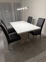 Table à manger + 6 chaises