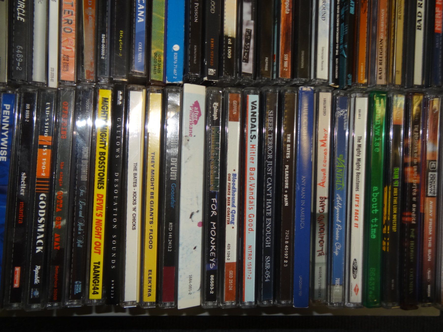 CDs: Punk Alternative -Nirvana etc.  über 50 stück – Gebraucht aus luzern von musicandart 1