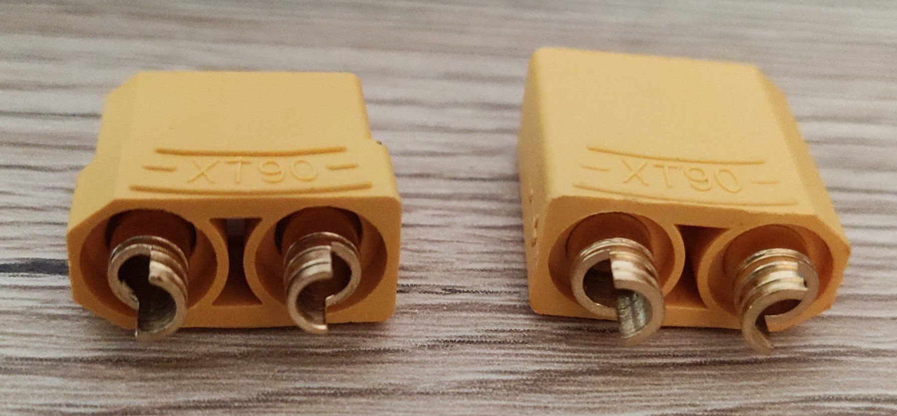 Modellismo RC: XT90 Stecker & Kupplung Set mit jeweils 5 Stück – Nuovo (secondo la descrizione) da Uzwil venduto da Bruchpilot64 4