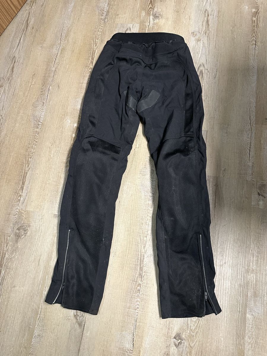 FLM Pantaloni: Motorradhose FLM schwarz Grösse M – Usato da Wünnewil venduto da a.moffa 2