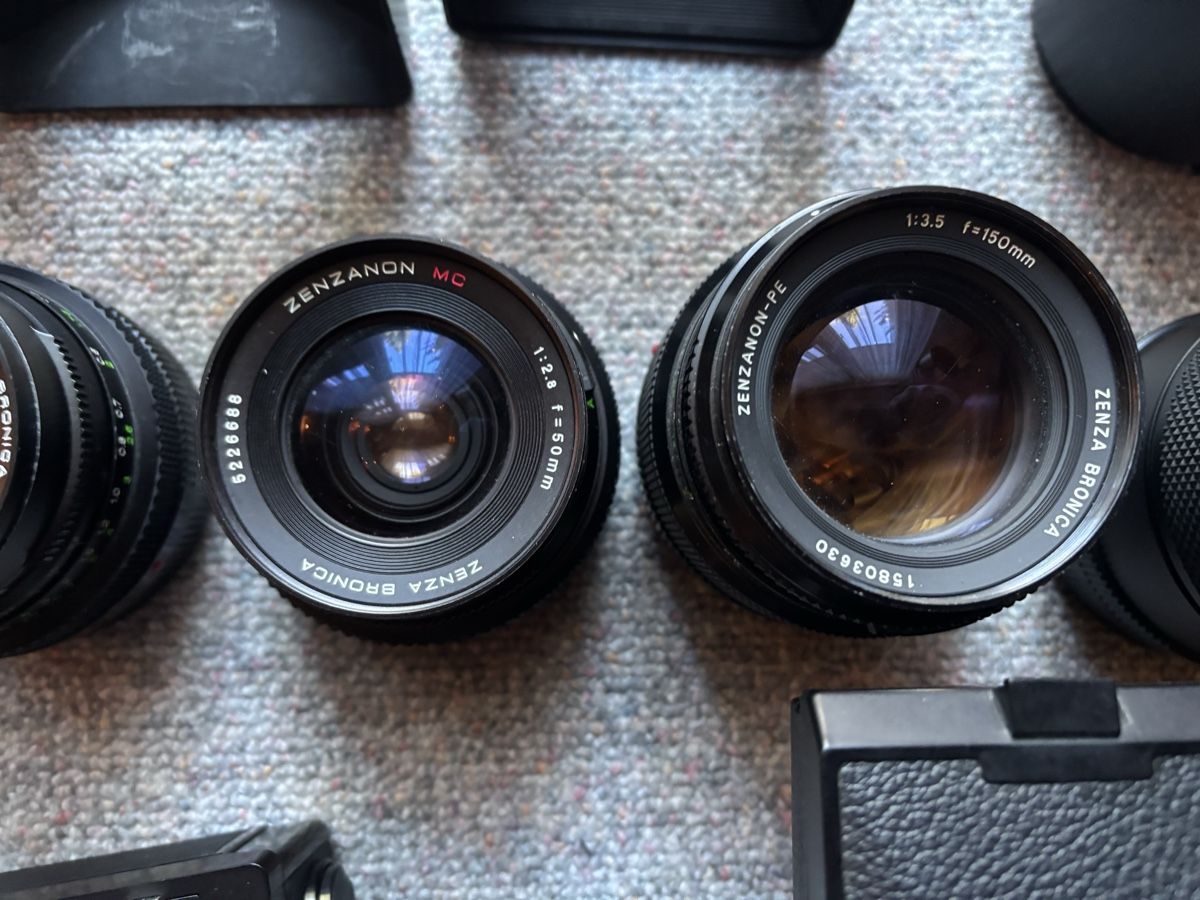 Bronica Fotocamera: Zenza Bronica etrsi grosses Set – Usato da Düdingen venduto da Friburger01 2