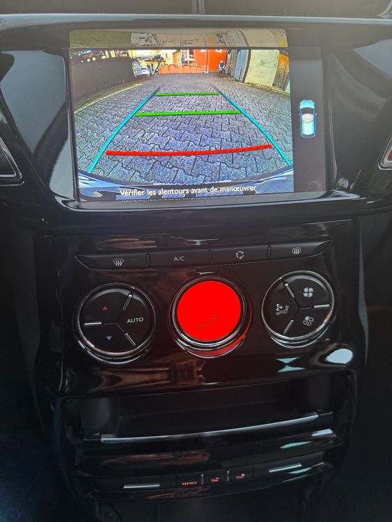 Citroën Automobili: Citroën C3 1.2 – Usato da lausanne venduto da bikbox2009 9