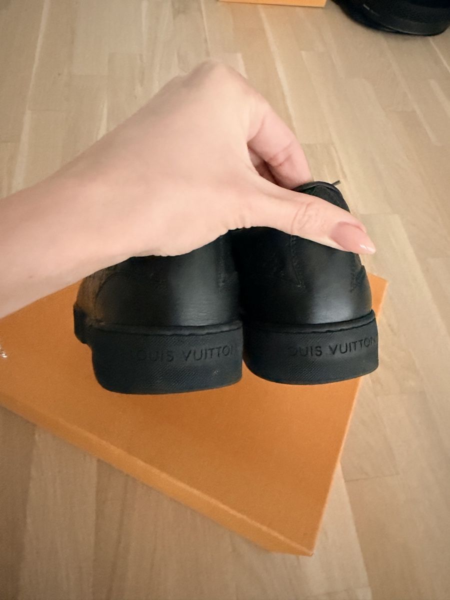 Louis Vuitton Damenschuhe: LV monogram sneakers  – Gebraucht aus Nyon von dar_lck7 3