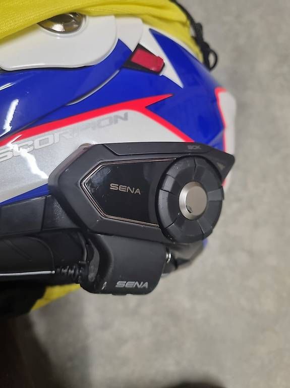 Caschi & visiere: Scorpion ADX2 Motorradhelm  ink. Sena – Usato da Biberist venduto da MrCoffeetime 2
