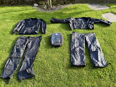 Motorrad Bekleidung mit Regen/Winterfutter und Tankrucksack