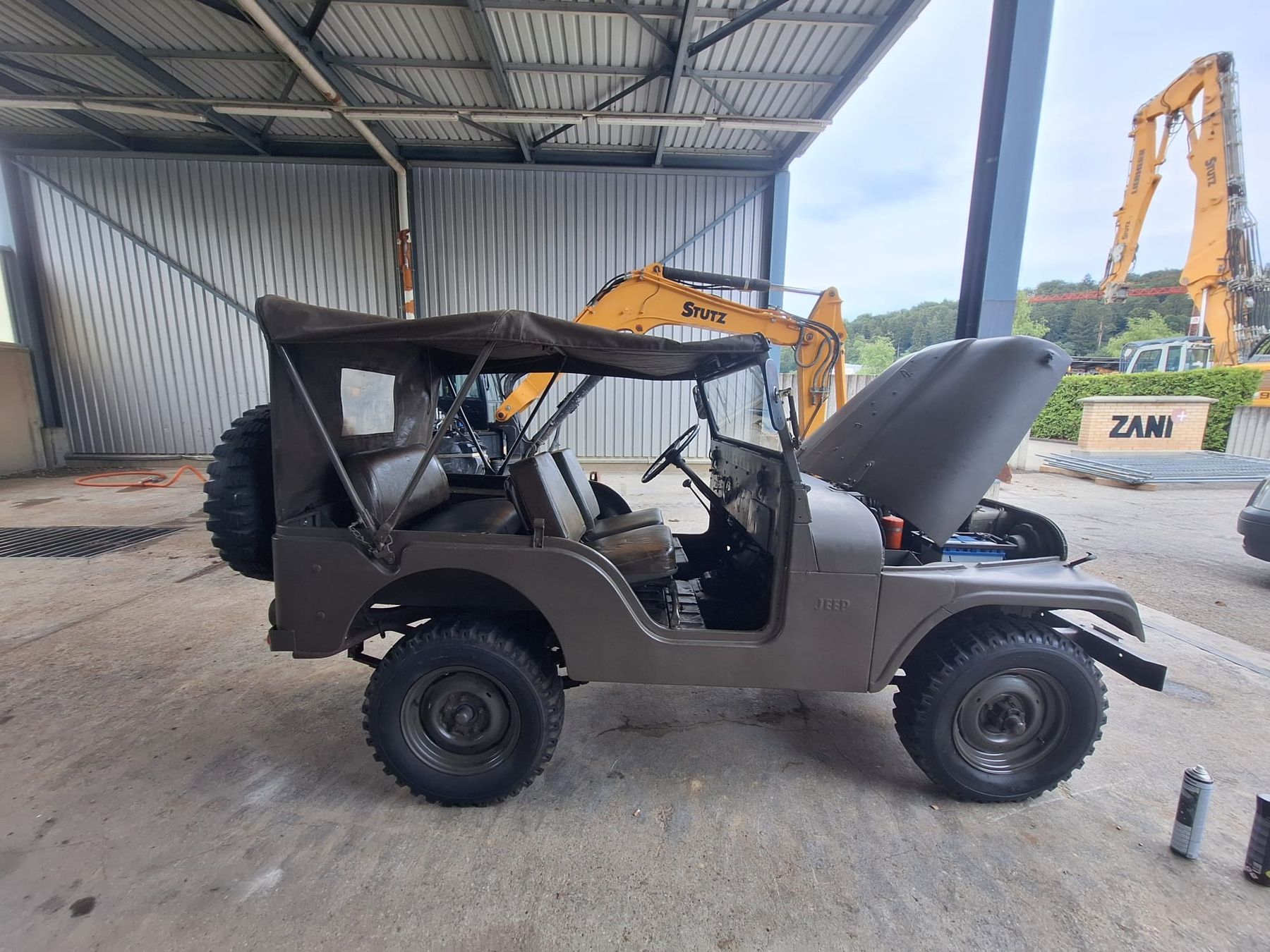Jeep Autos: Jeep Kaiser CJ5 12V – D'occasion à Uzwil par dor_bn8k 1