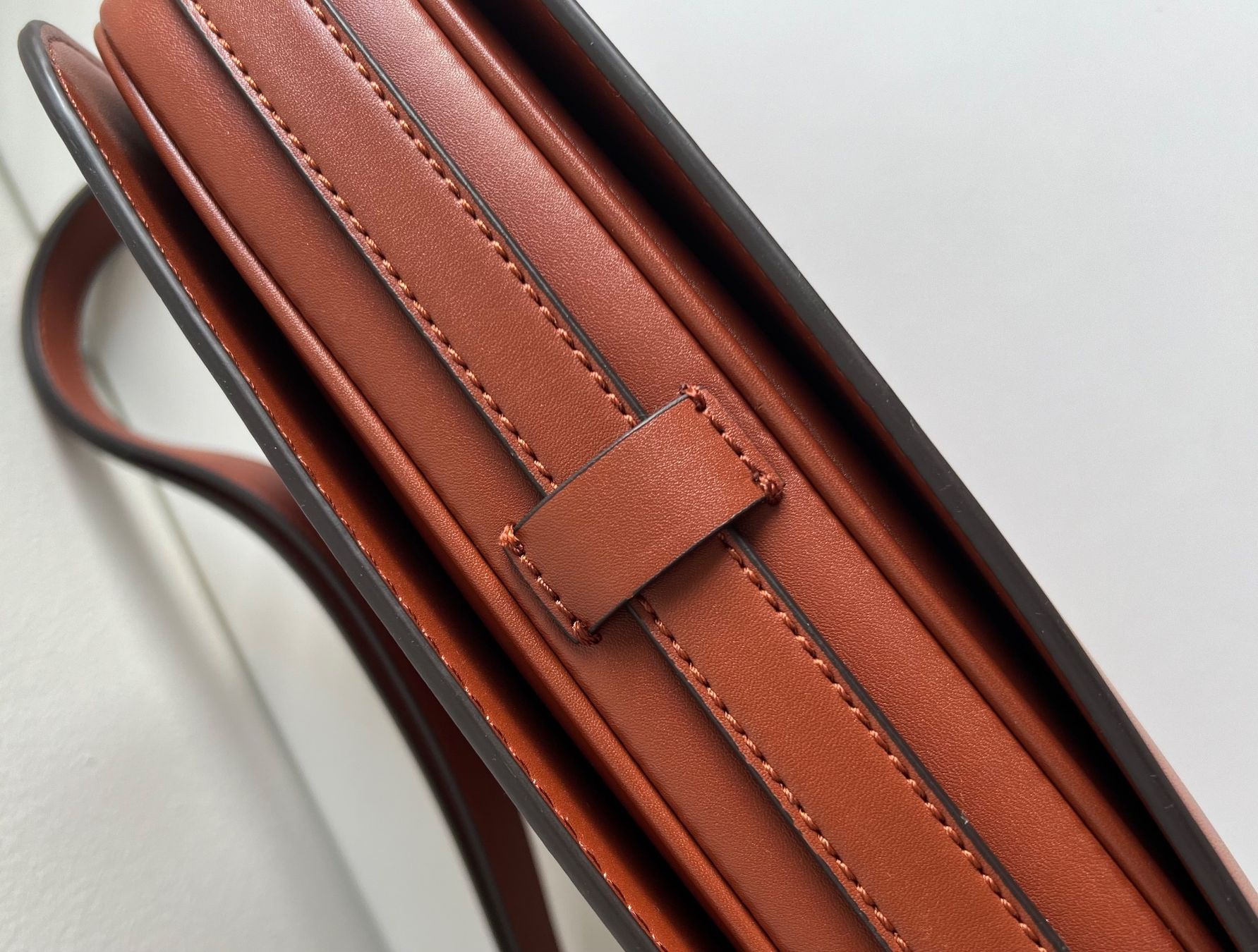 Guess Borse da donna: Guess Schultertasche (braun) – Nuovo (secondo la descrizione) da Eichberg venduto da Lolapop18 5