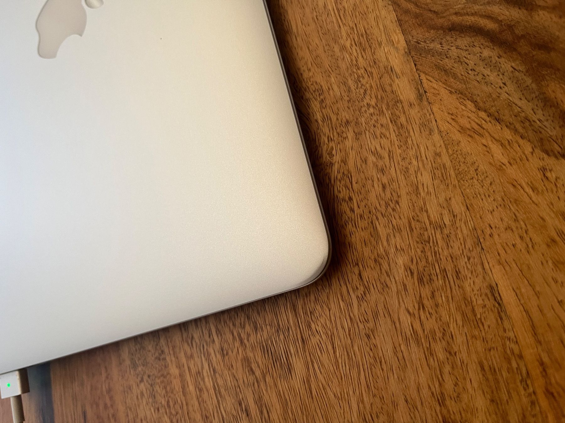 Apple Notebook: MacBook Air Early 2015 – Usato da Brütten venduto da Danisp 3