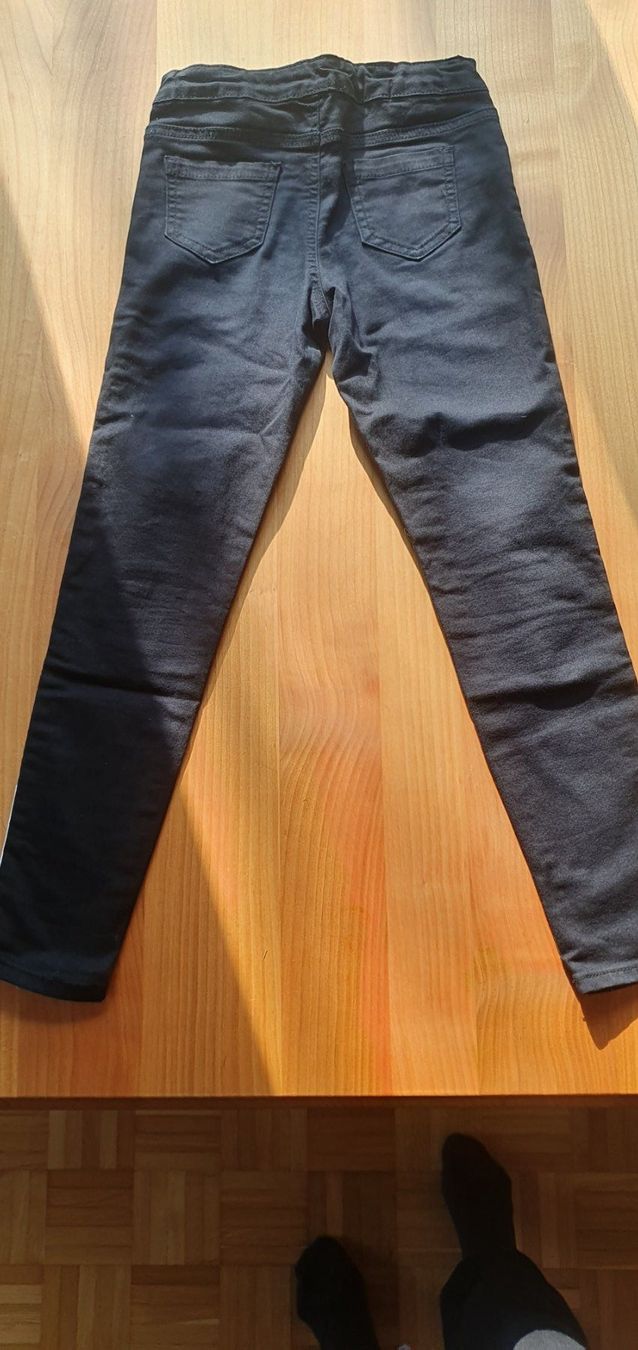 Pantaloni: Jeanshose Grösse 134/140 – Usato da Richterswil venduto da ChristinW01 1