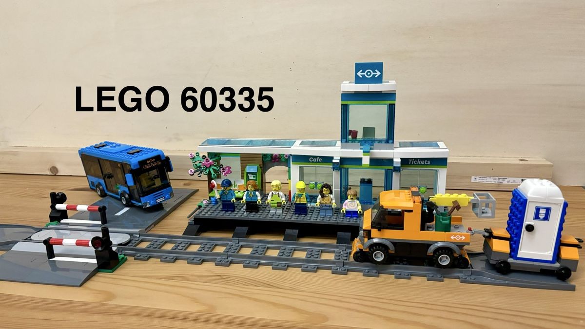 Lego Giocattoli: Lego City 60335 Bahnhof – Usato da Ganterschwil venduto da Swisscamelot