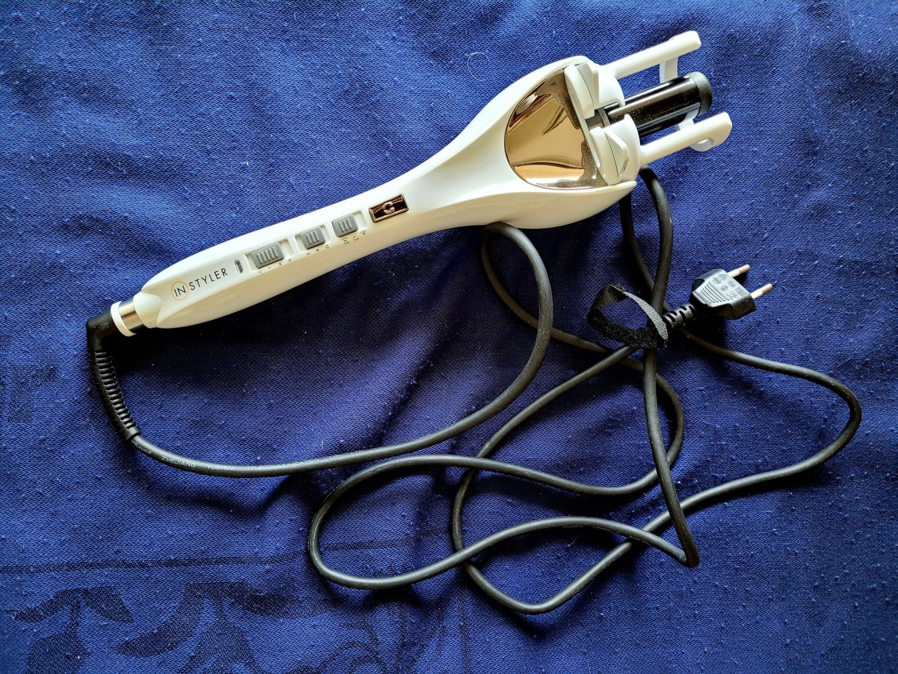 Lockenstäbe & Haarglätter: Instyler Lockenstab – Gebraucht aus Muttenz von Flyaway747 2