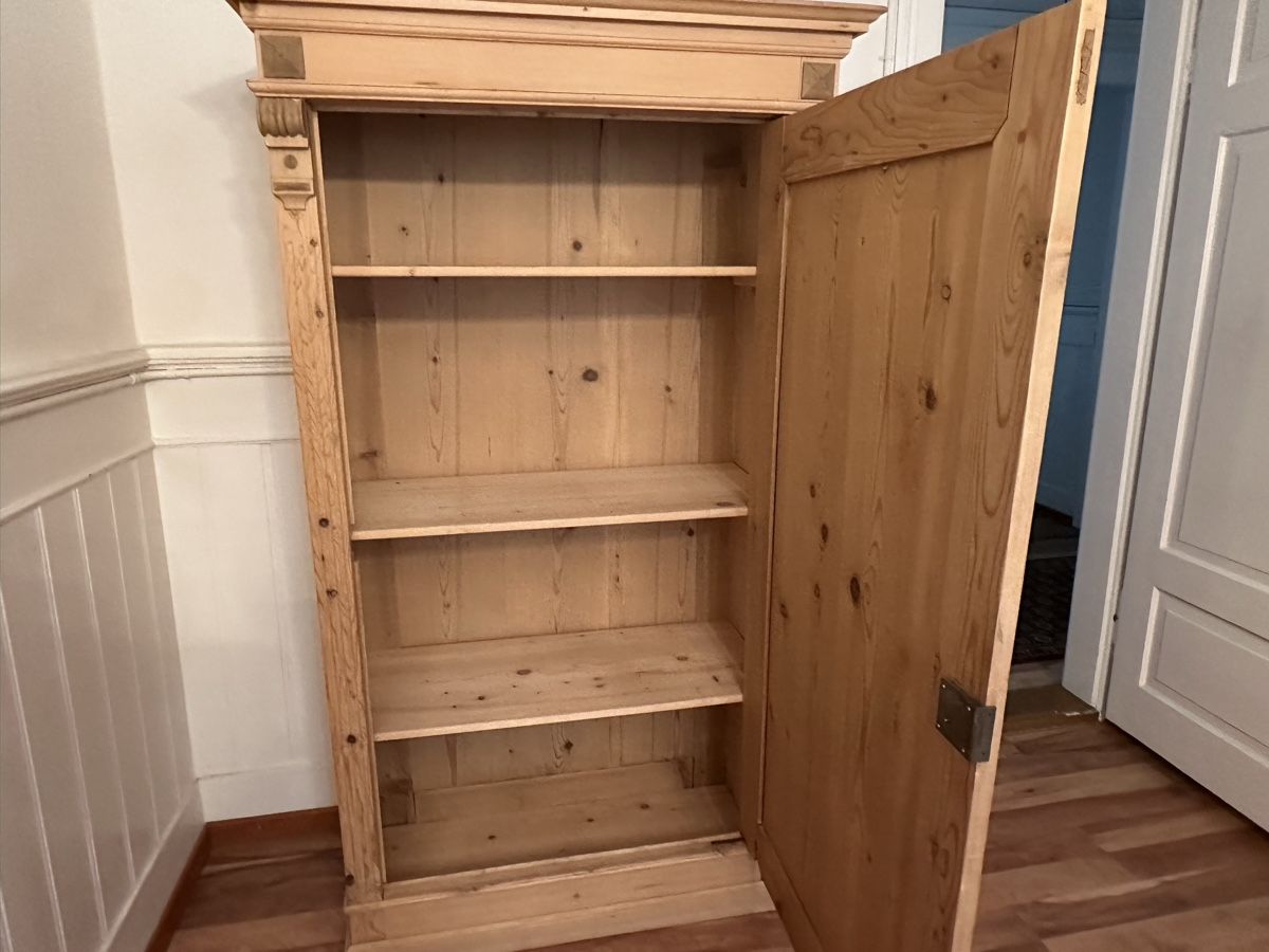 Schränke: Wunderschöner eintüriger Tannenschrank – Gebraucht aus Wittenbach von mar_69t6 3