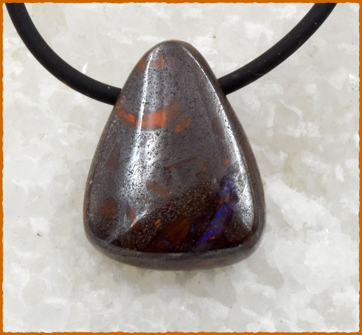 Pendentifs: Boulder Opal Anhänger mit Kautschukband – Neuf avec emballage d'origine à Oberglatt ZH par Goldfee1 1