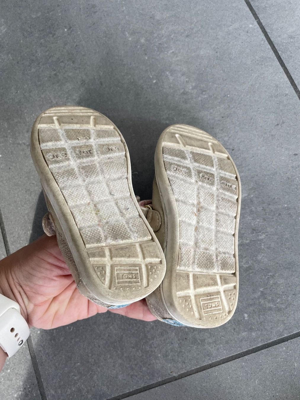 Toms Scarpe per ragazze: Ballerinas von Toms – Usato da Steffisburg venduto da elle013 3