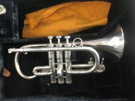 Es-Cornet Glass Standard