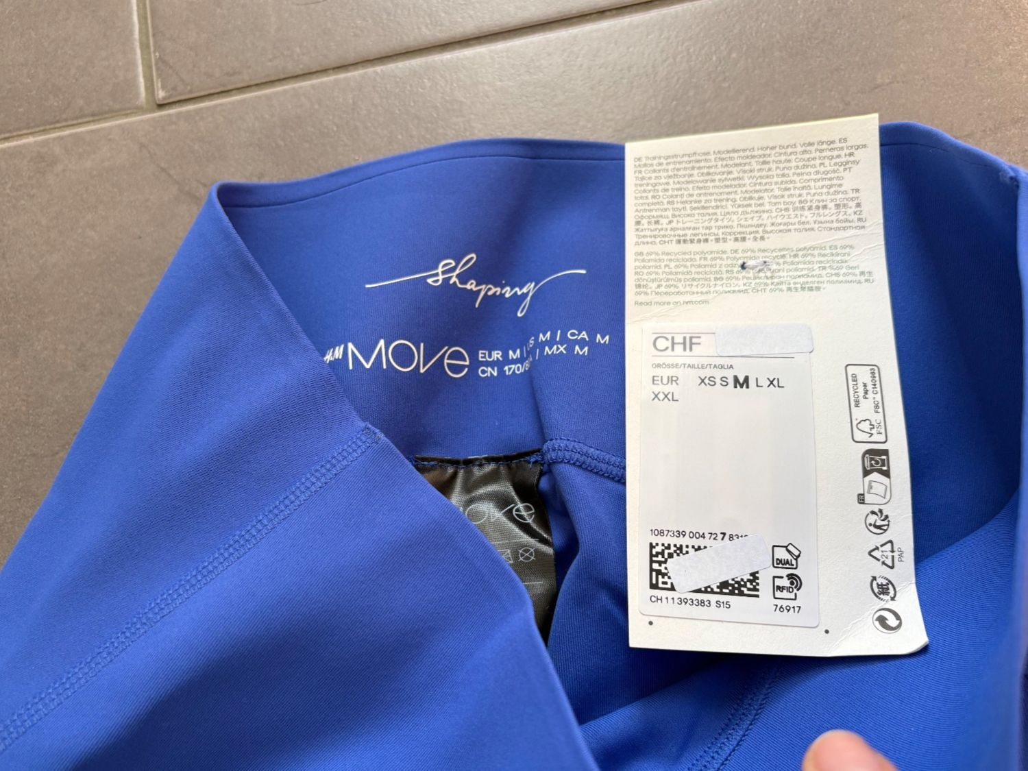 H&M Lotti di vestiti: H&M Sport Set // Grösse M – Nuovo e nell'imballaggio originale da Brittnau venduto da Arves 4