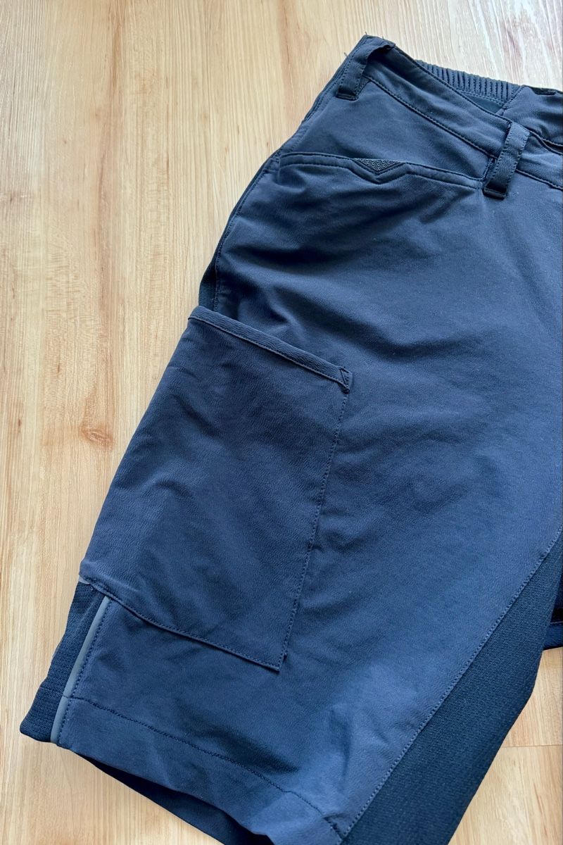 Engelbert Strauss Pantaloni: Engelbert Strauss Damen Arbeitsshorts,  Grösse 44 – Usato da Grüt (Gossau ZH) venduto da Minnymaus2 4