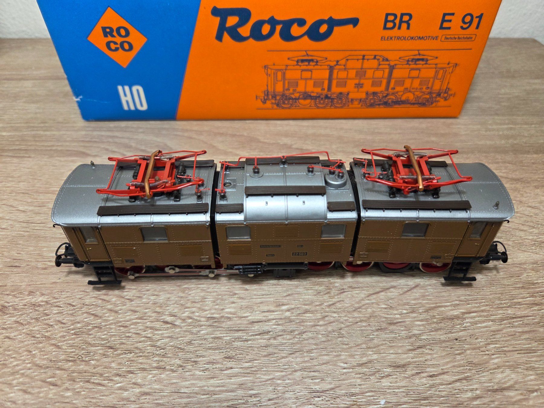 Roco Modelleisenbahnen: Roco 04139 B E-Lok BR E91 DR H0 – Gebraucht aus St-Aubin-Sauges von Lo_Go 4