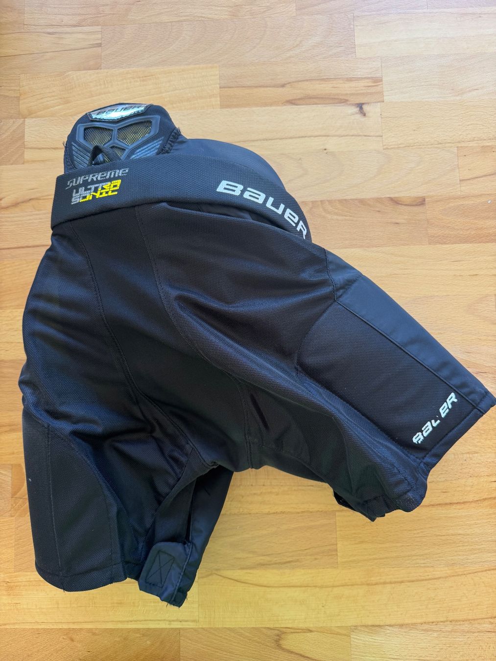 Bauer Pantaloni: Bauer Eishockey Hose – Usato da Lachen SZ venduto da Mavi8808 1