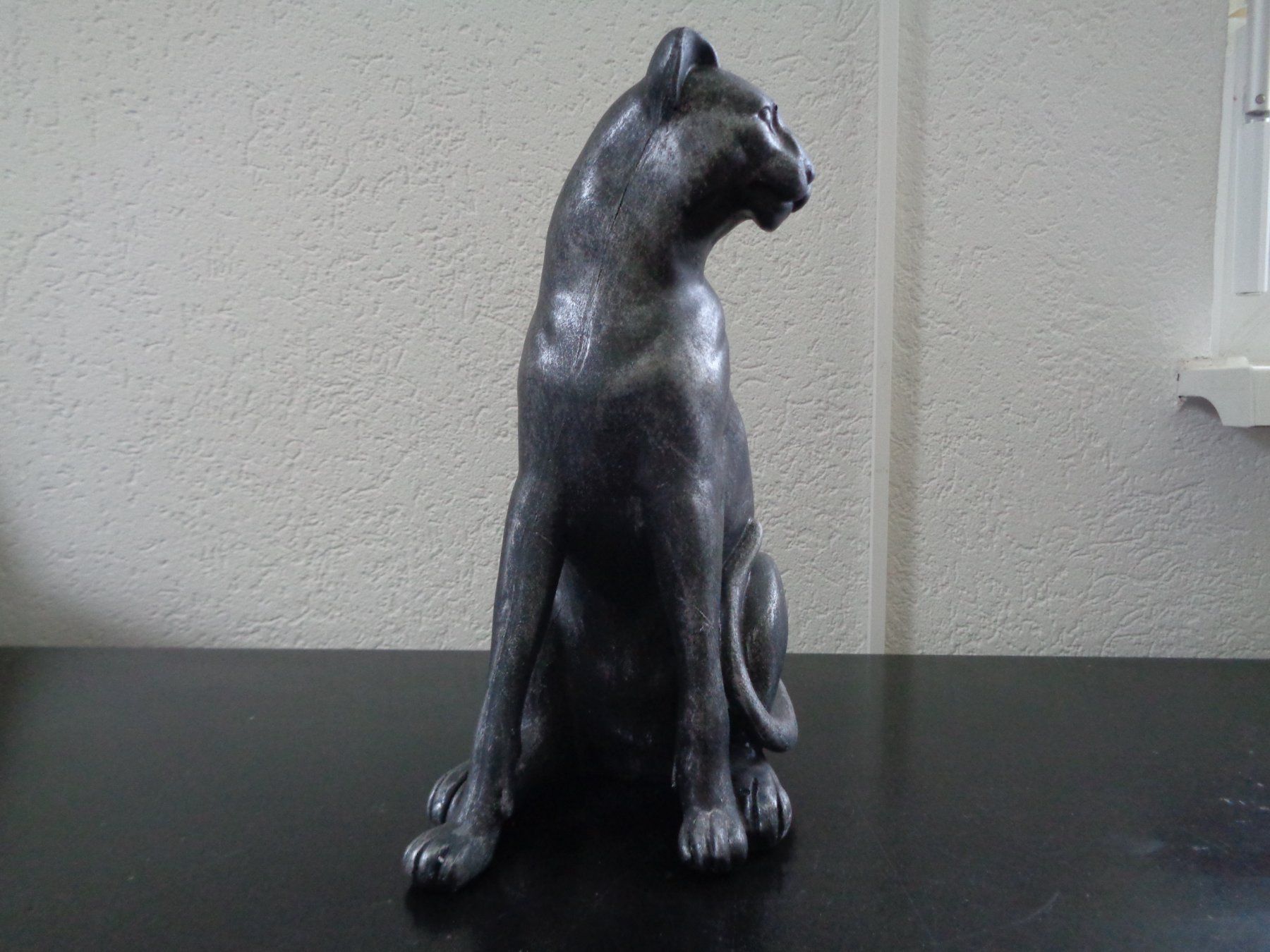 Statuette: Sitzender Puma (27.5 cm) – Nuovo e nell'imballaggio originale da Langenbruck venduto da Gumsi 3