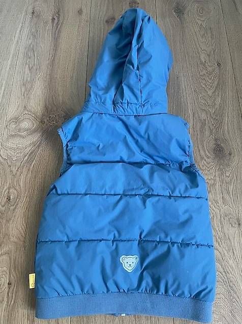 Altro abbigliamento per bambino: Weste von Steiff in Gr. 122 – Usato da Pfäffikon Sz venduto da alar 1