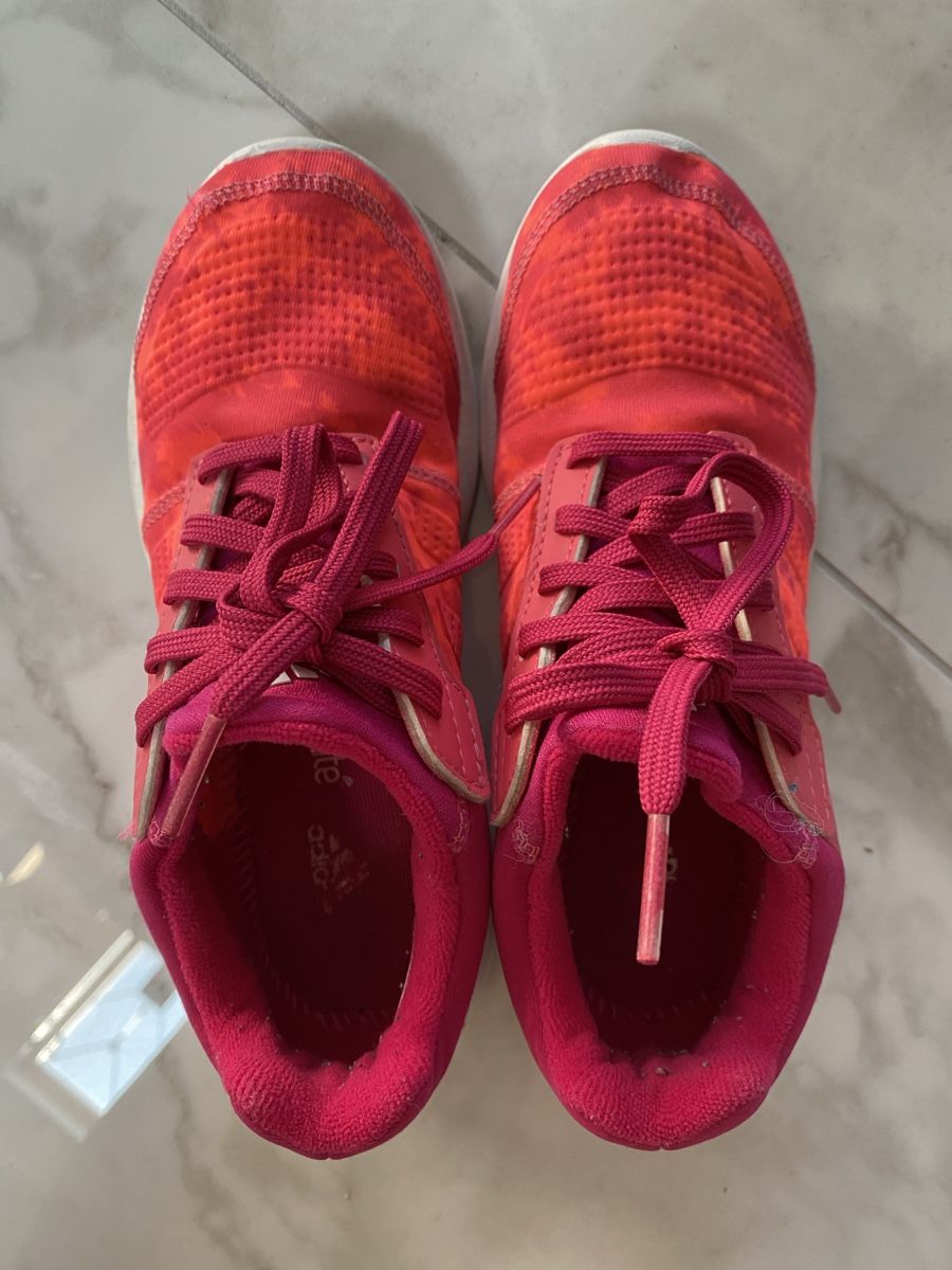 Adidas Scarpe per ragazze: Mädchen Sportschuhe Adidas Gr. 32 – Usato da Estavayer-le-Lac venduto da Mimmy02 1