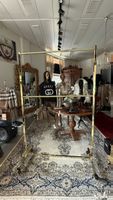 Edle Kleiderstange Gold - Top Zustand für deine Garderobe!