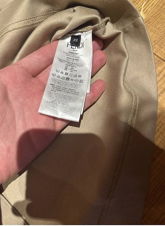 T-shirt: Fendi T-Shirt – Nuovo e nell'imballaggio originale da Regensdorf venduto da and_wl25 4