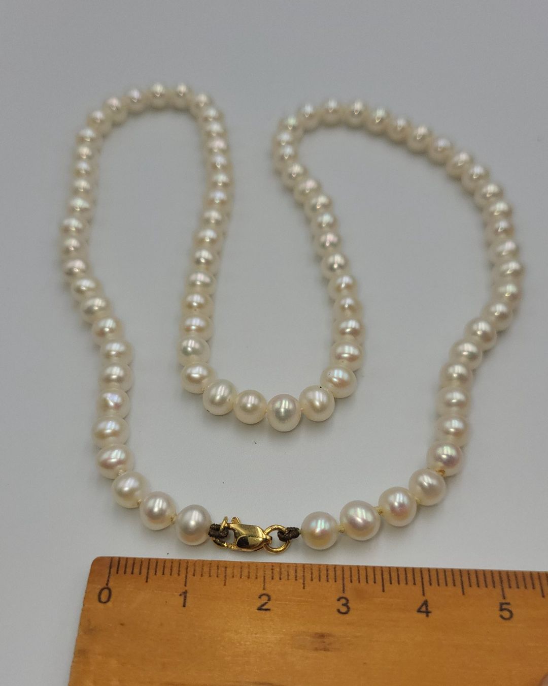 Ketten: 585 Gold Perlen Kette Mit Gold Verschluss – Gebraucht aus Wald ZH von Dasilver