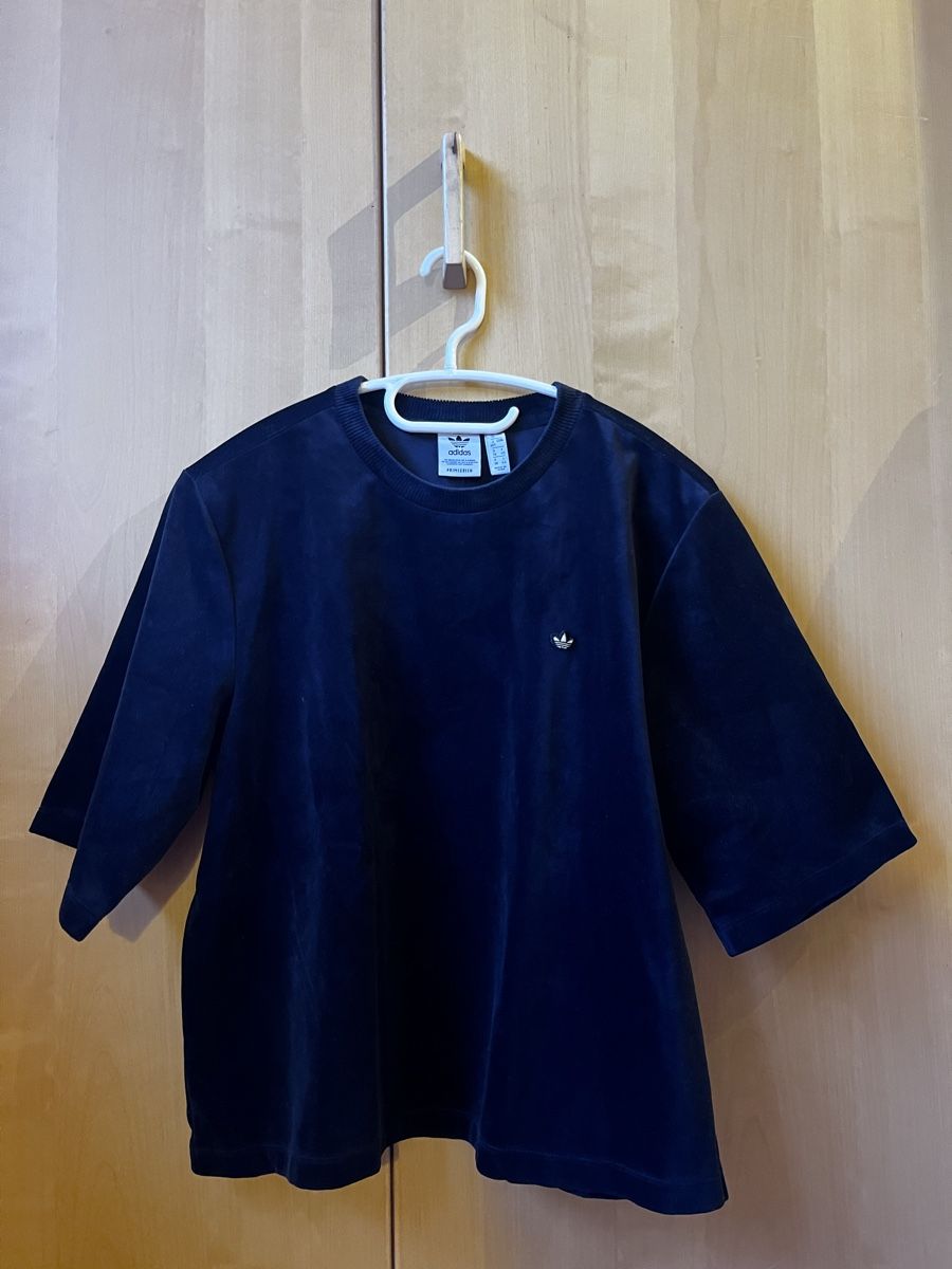 Adidas T-shirt: adidas fleece tshirt – Usato da Sachseln venduto da erdnussli29
