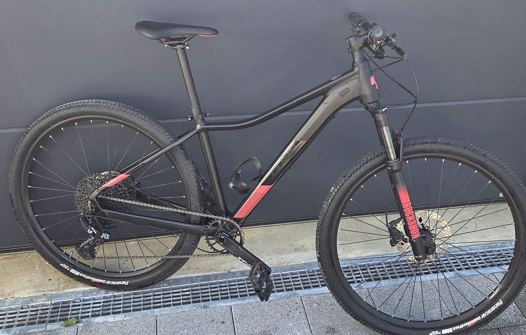 Cube Biciclette: VTT Cube Noir Rose Taille S Bon état – Usato da Eysins venduto da DCO_80