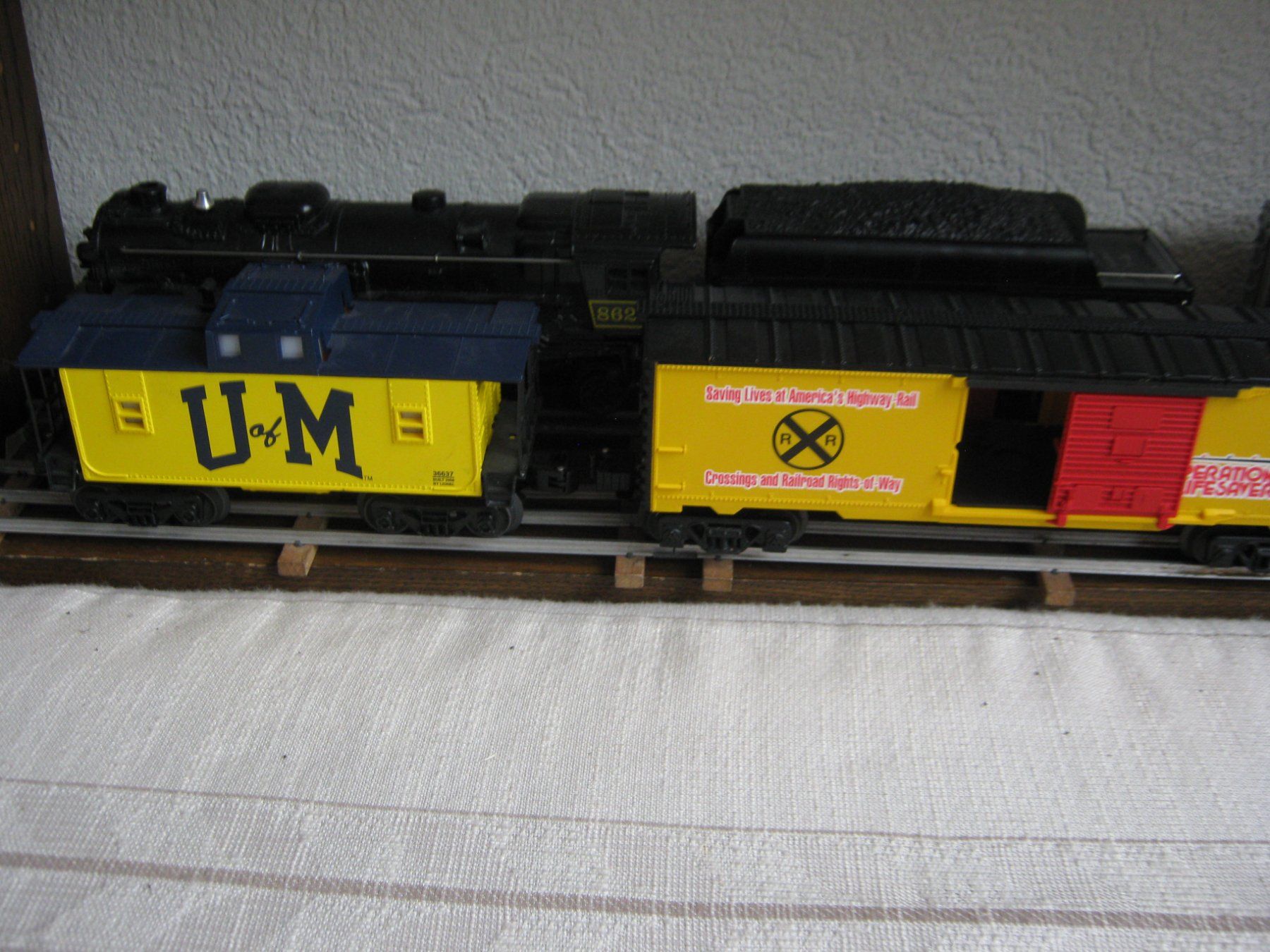 Trains électriques: 3 US Güterwagen  Spur 0 – D'occasion à Hirschthal par Legov 1