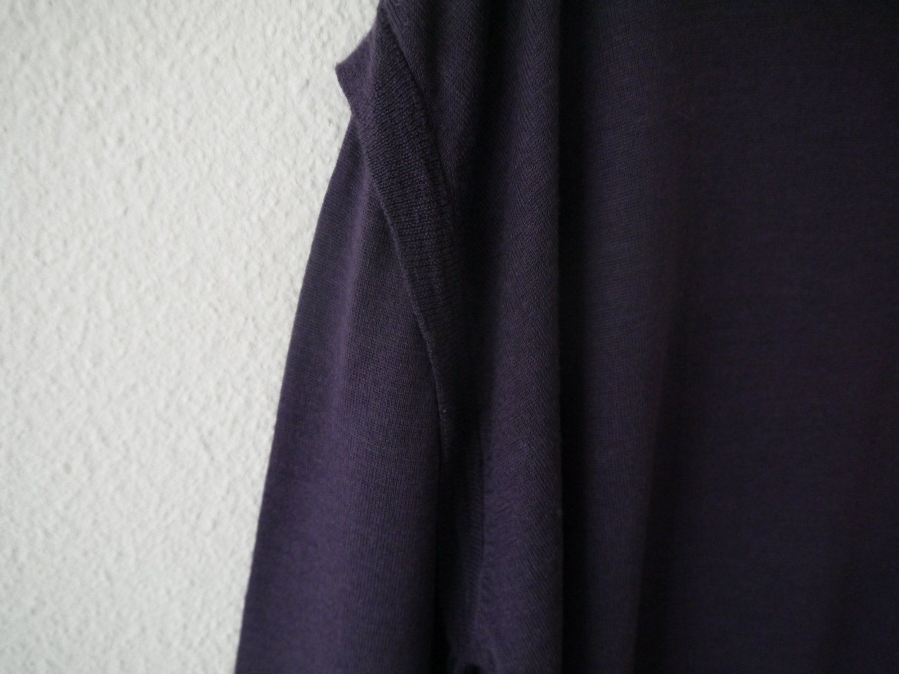 Dorothee Vogel Maglioni & Felpe: Dorothée Vogel  Pullover aus Marino Ultra Fine One Size – Usato da Hagendorn venduto da Blaf 4