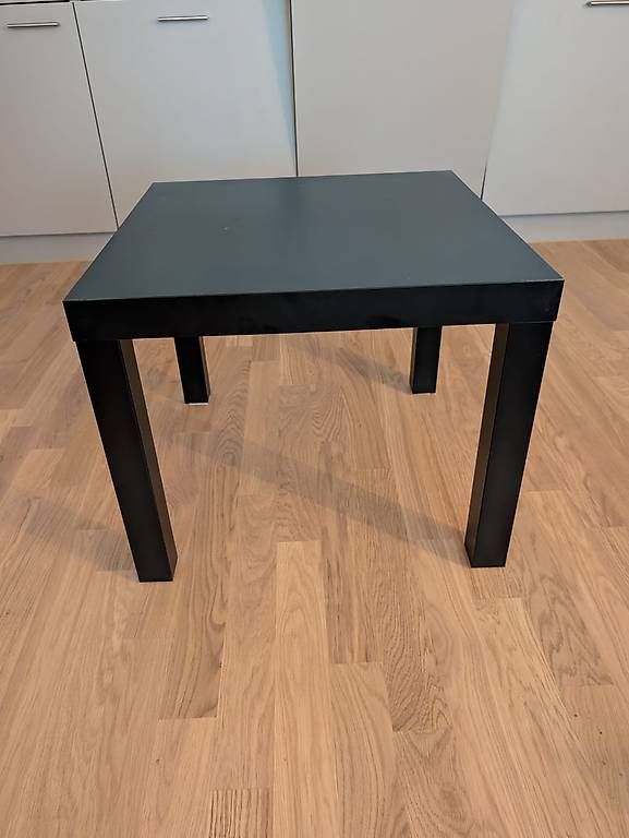 Tische: Ikea LACK Beistelltisch – Gebraucht aus Zürich von angelinep