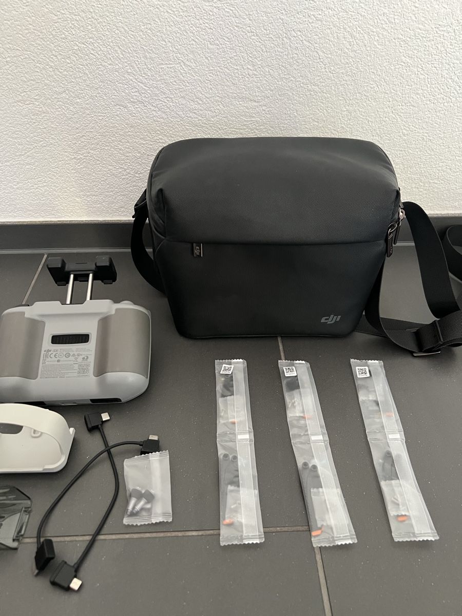 DJI RC Kits de montage: DJI Drohne Zubehör – D'occasion à Holziken par 181281 2