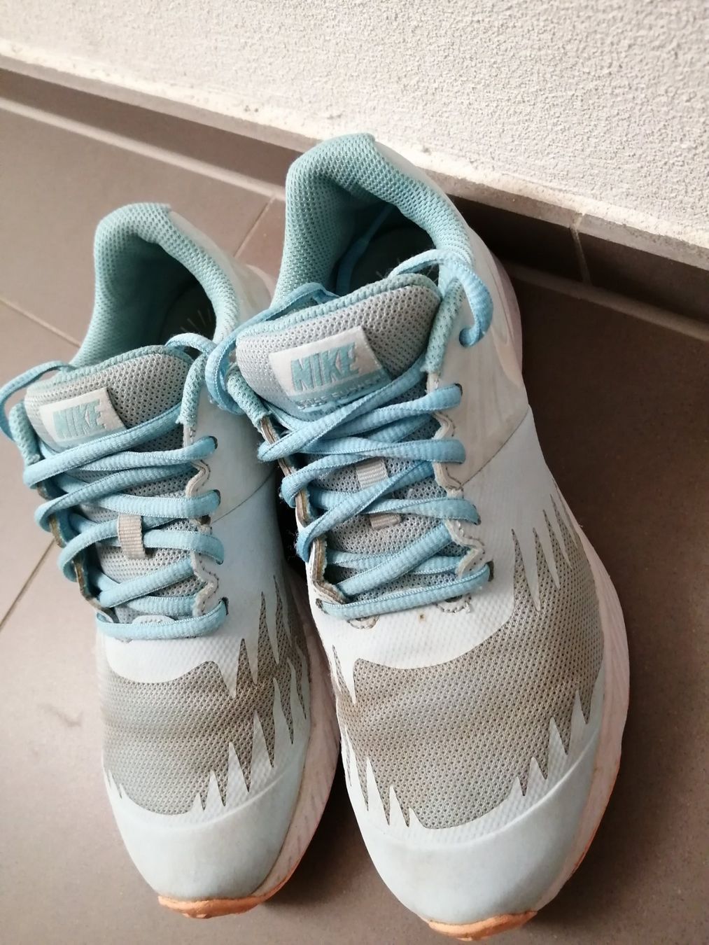 Nike Scarpe per ragazze: Turnschuh – Usato da Rorschacherberg venduto da Archiethe2 1