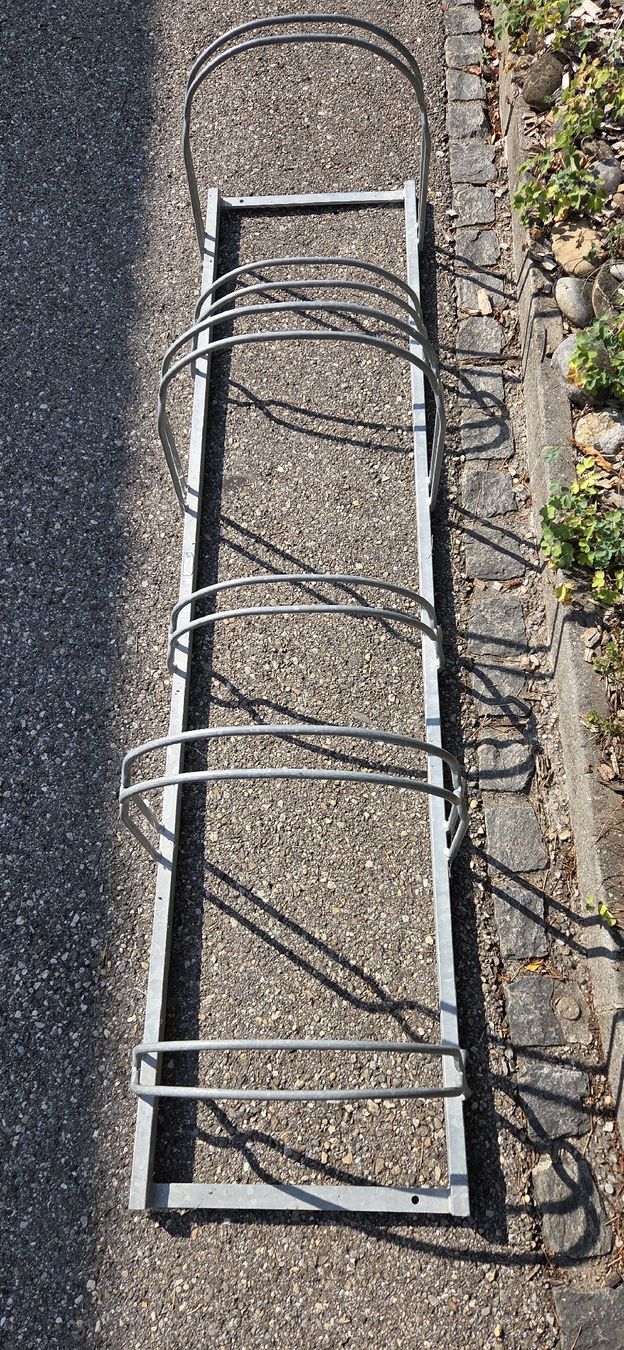 Rateliers à velo: 6-er Veloständer ab 1.- – D'occasion à Niederbipp par Dw76 1