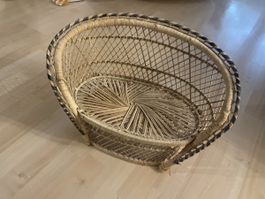 Geflochtener Puppenstuhl