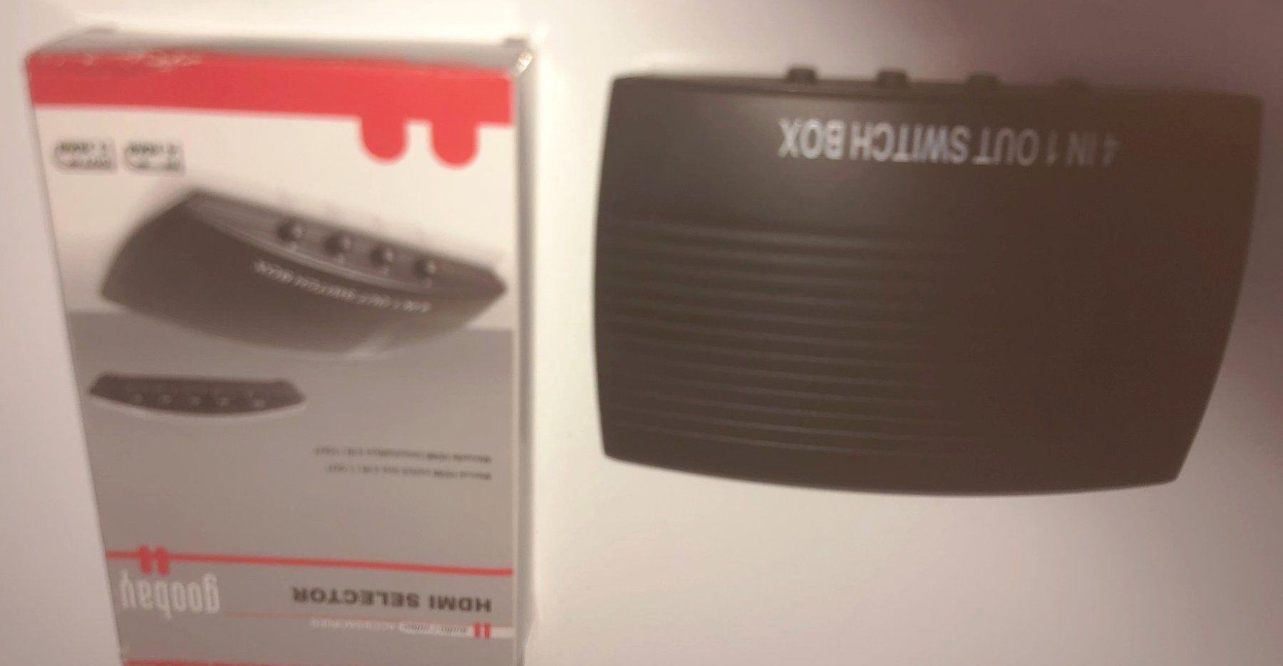Adapter: HDMI Umschaltbox 4 in 1 out schwarz – Neu und originalverpackt aus St. Gallen von schnaeppchen-preise 2