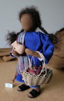 Schwarzenberger Krippenfiguren Frau/Meitli ca. 20cm N22