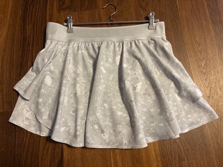 Lululemon Tennis & Yoga Rock weiss/grau gemuste Gr. 8 (38/M)