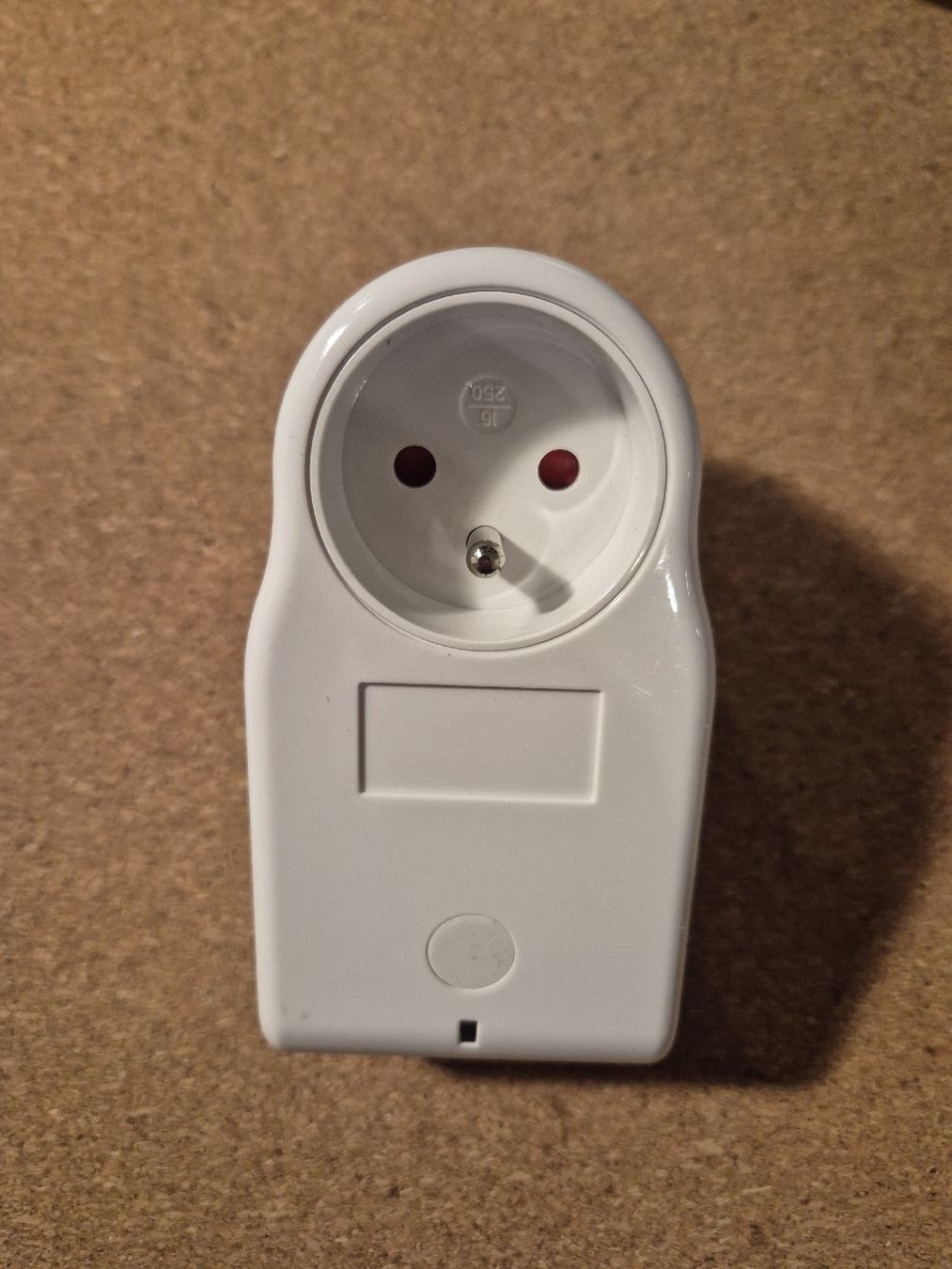 Spine: Smartplug nke Watteco Lorawan – Usato da Spiez venduto da Xdave 1